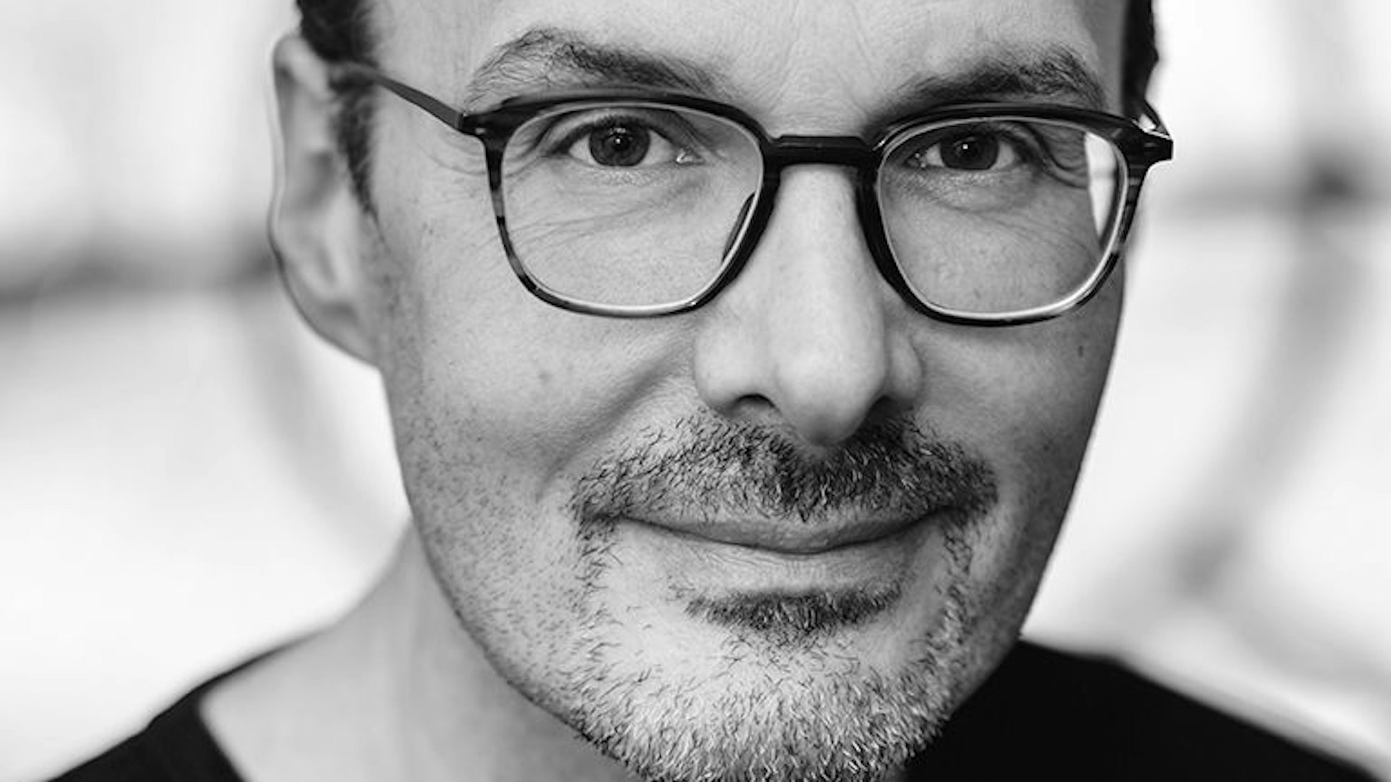 Autor Christian Schnalke entwarf ein pikantes Familienpsychogramm.