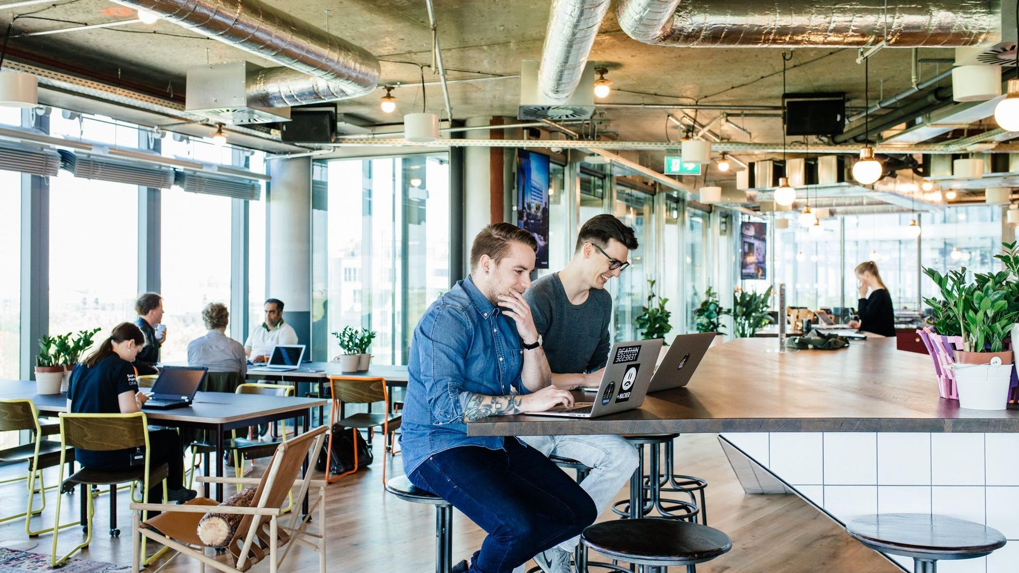 Die Zukunft der Büroarbeit? Coworking Spaces wie hier bei „Wework“ sind gefragt.