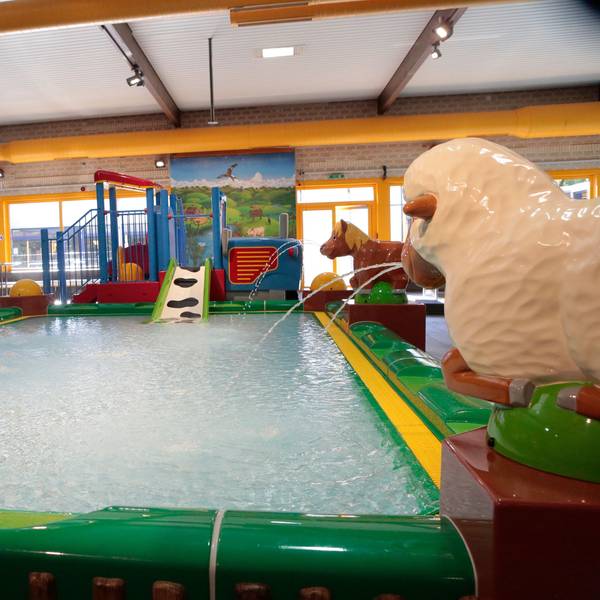 Das Kinderbecken im Lindlarer Schwimmbad.