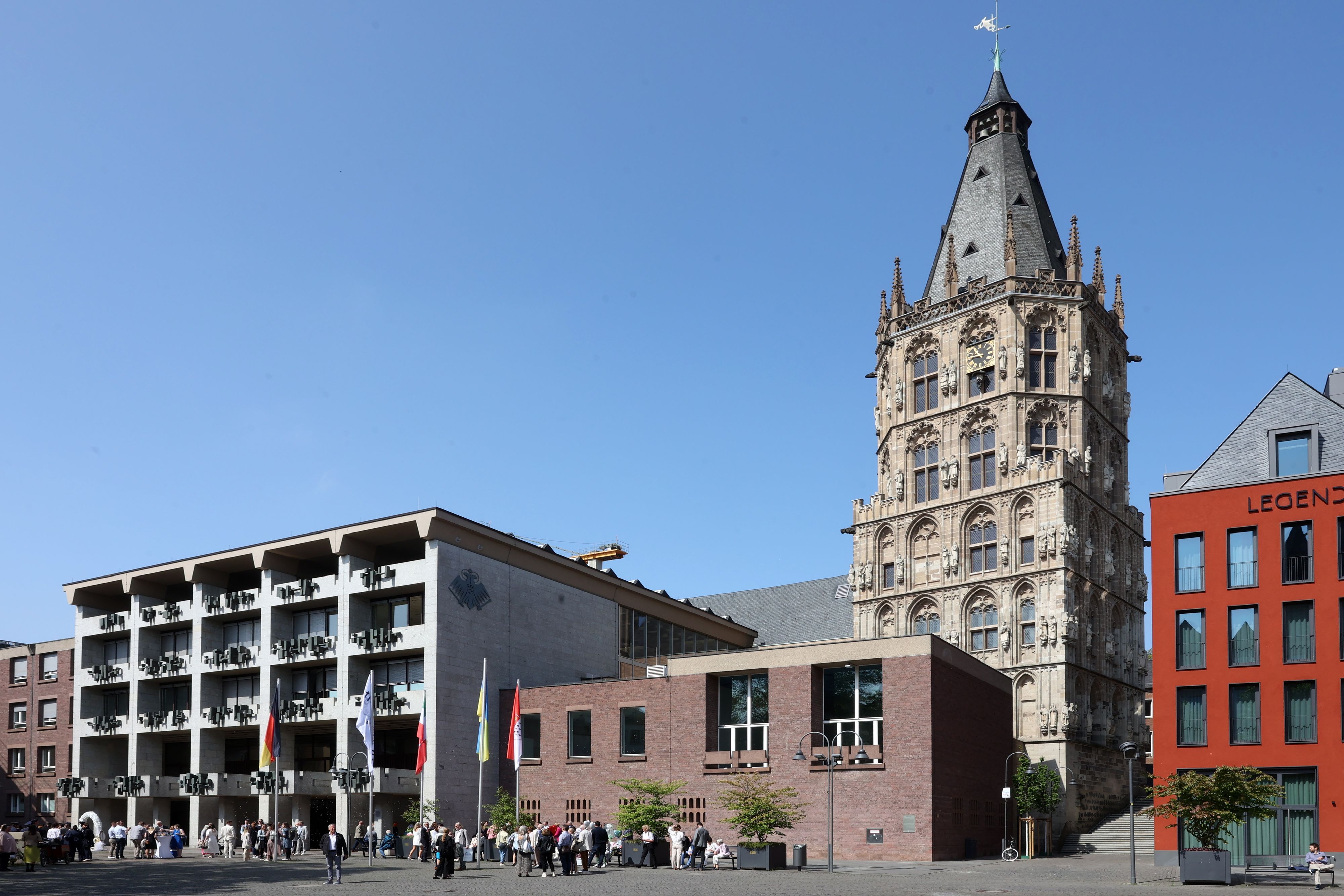 Das Historische Rathaus vom Alter Markt aus fotografiert.