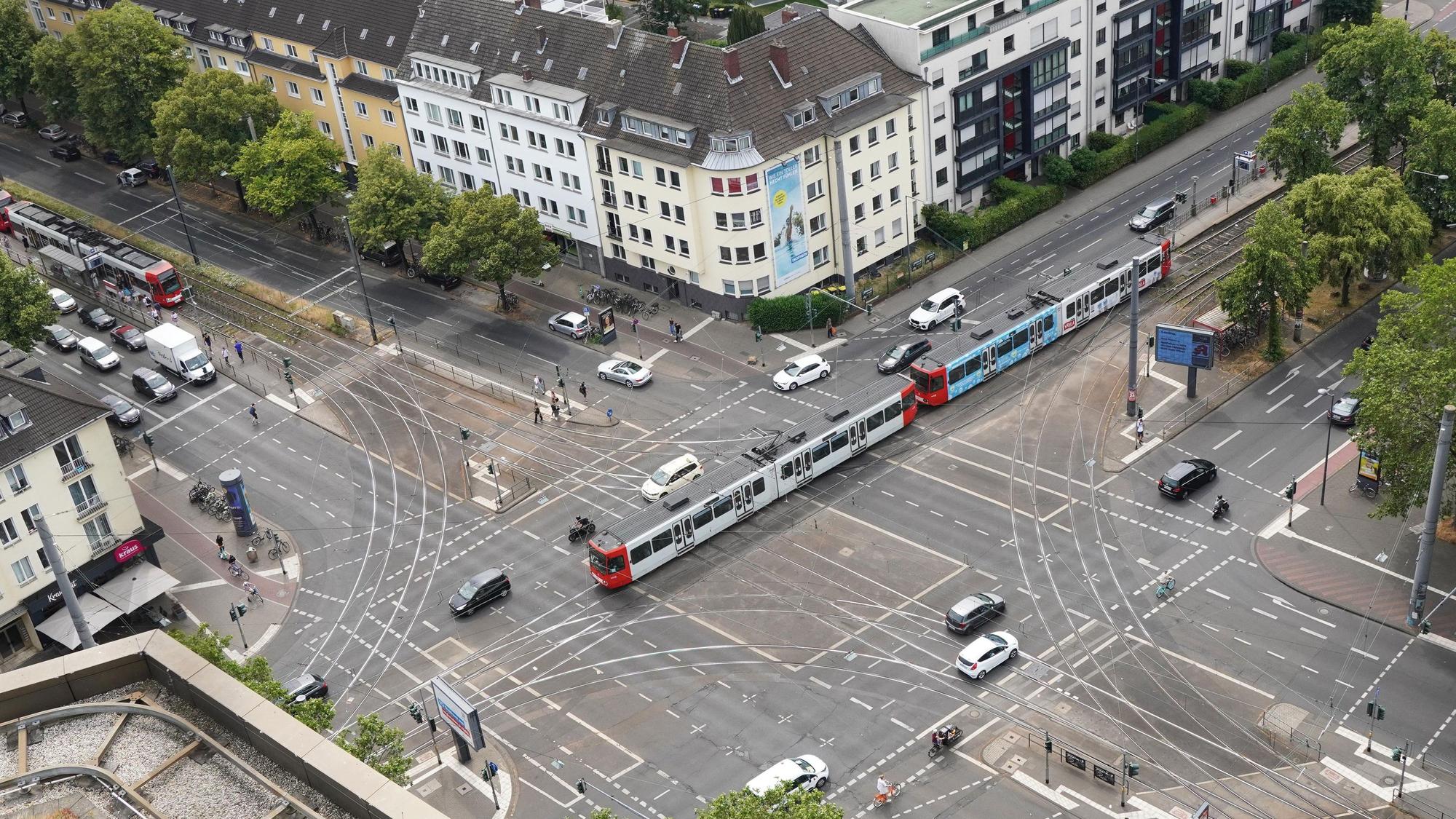 Weichenstellung: Am Aachener Stern kommt die nächste Großbaustelle auf die Kölner und den Pendelverkehr zu.