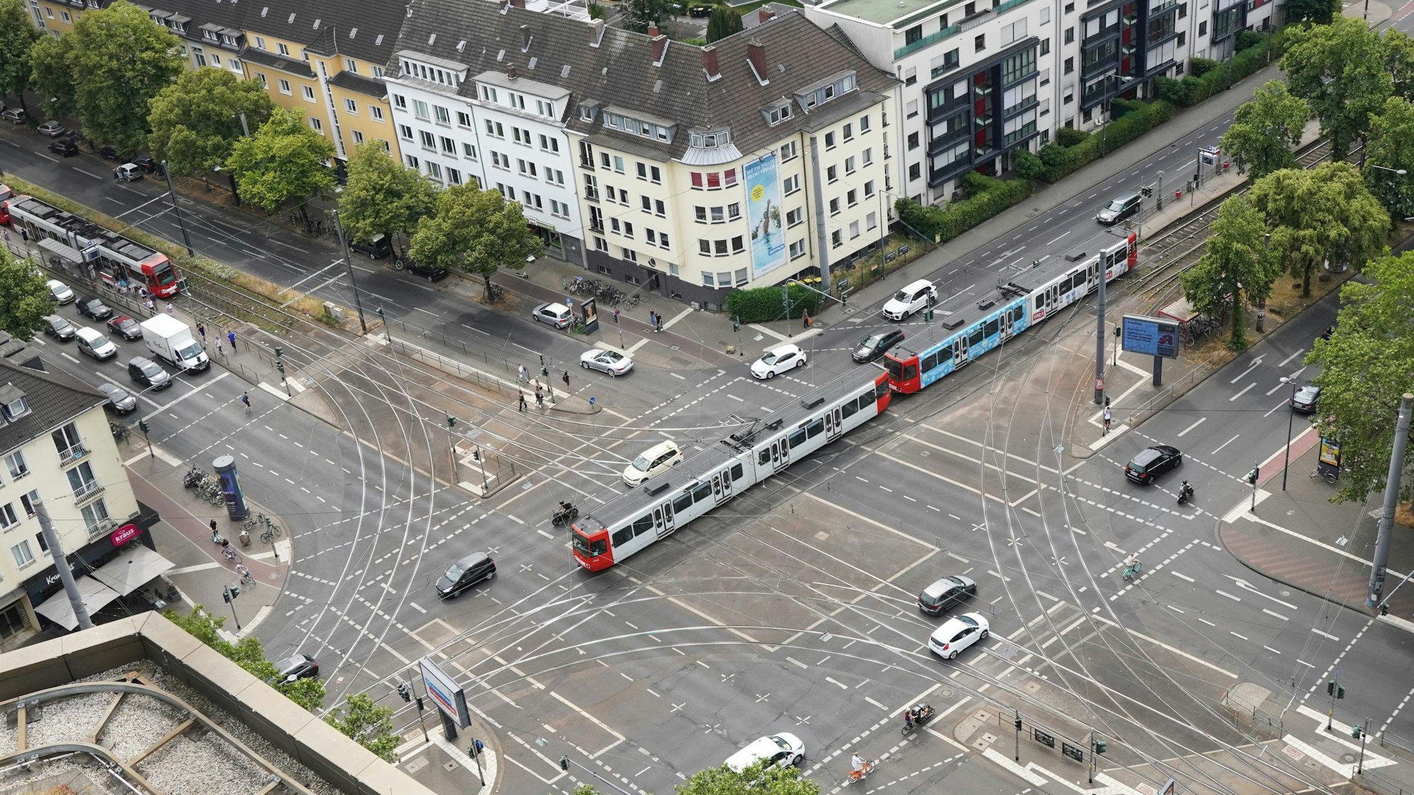 Weichenstellung: Am Aachener Stern kommt die nächste Großbaustelle auf die Kölner und den Pendelverkehr zu.