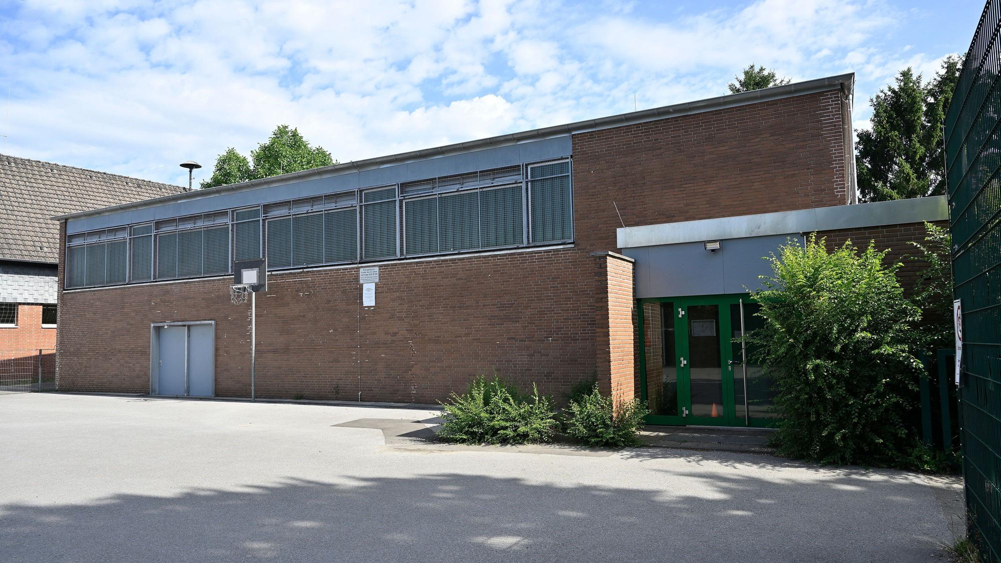 Das Foto zeigt die Turnhalle in Dürscheid.
