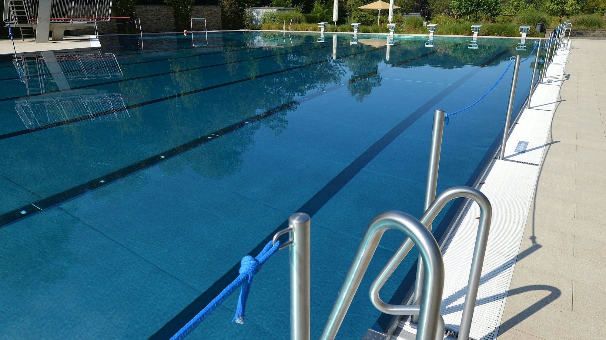 Das Freibad Hoffnungsthal ist leer.