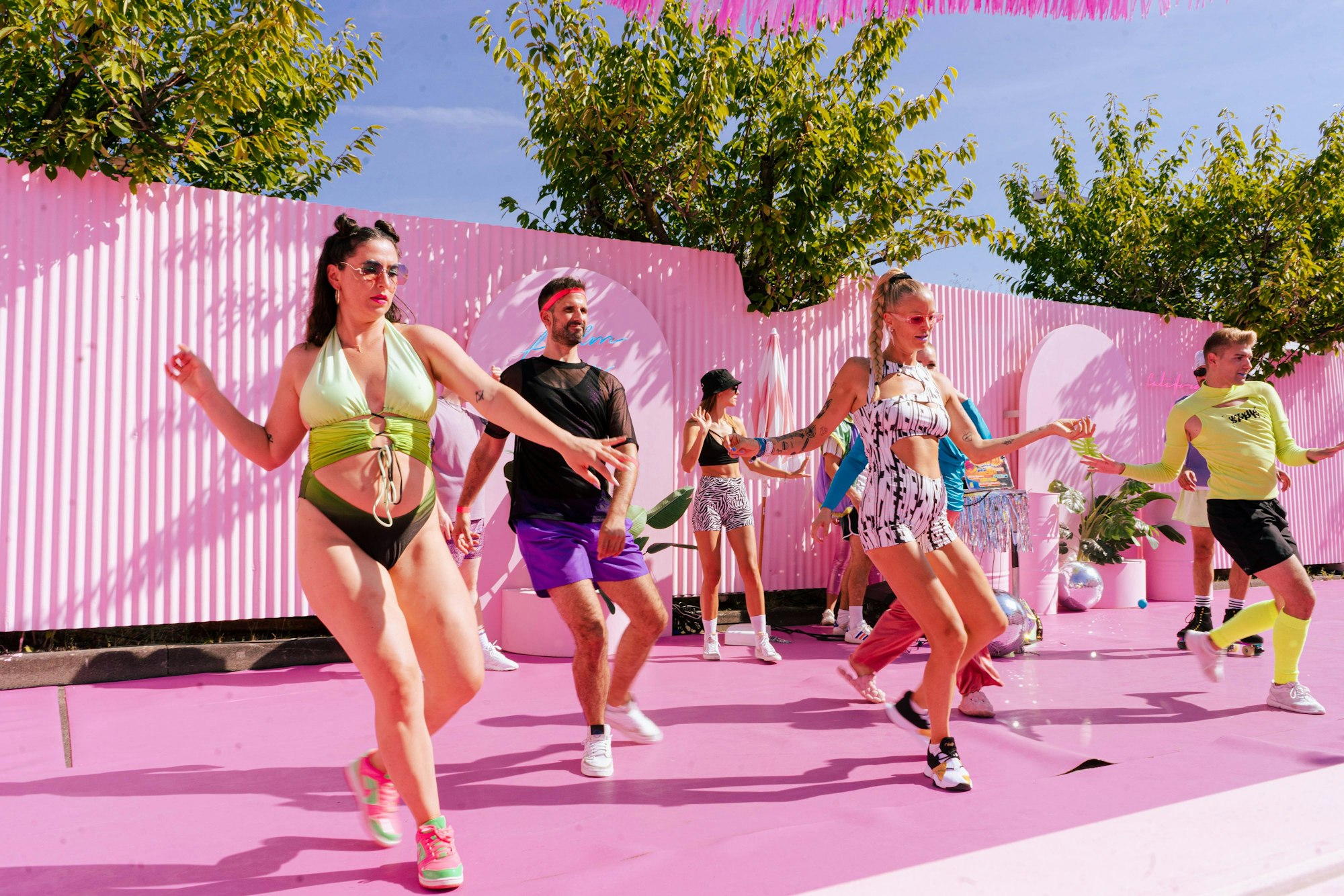 Rave Aerobic ist eine Erfindung der Kölnerin Leni Wolf