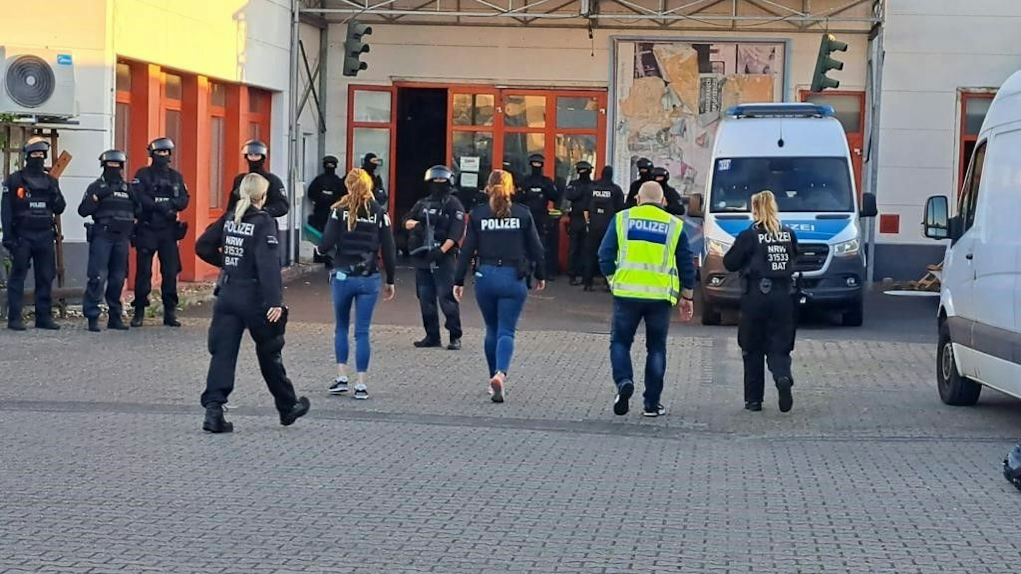 Razzia bei Autovermietern