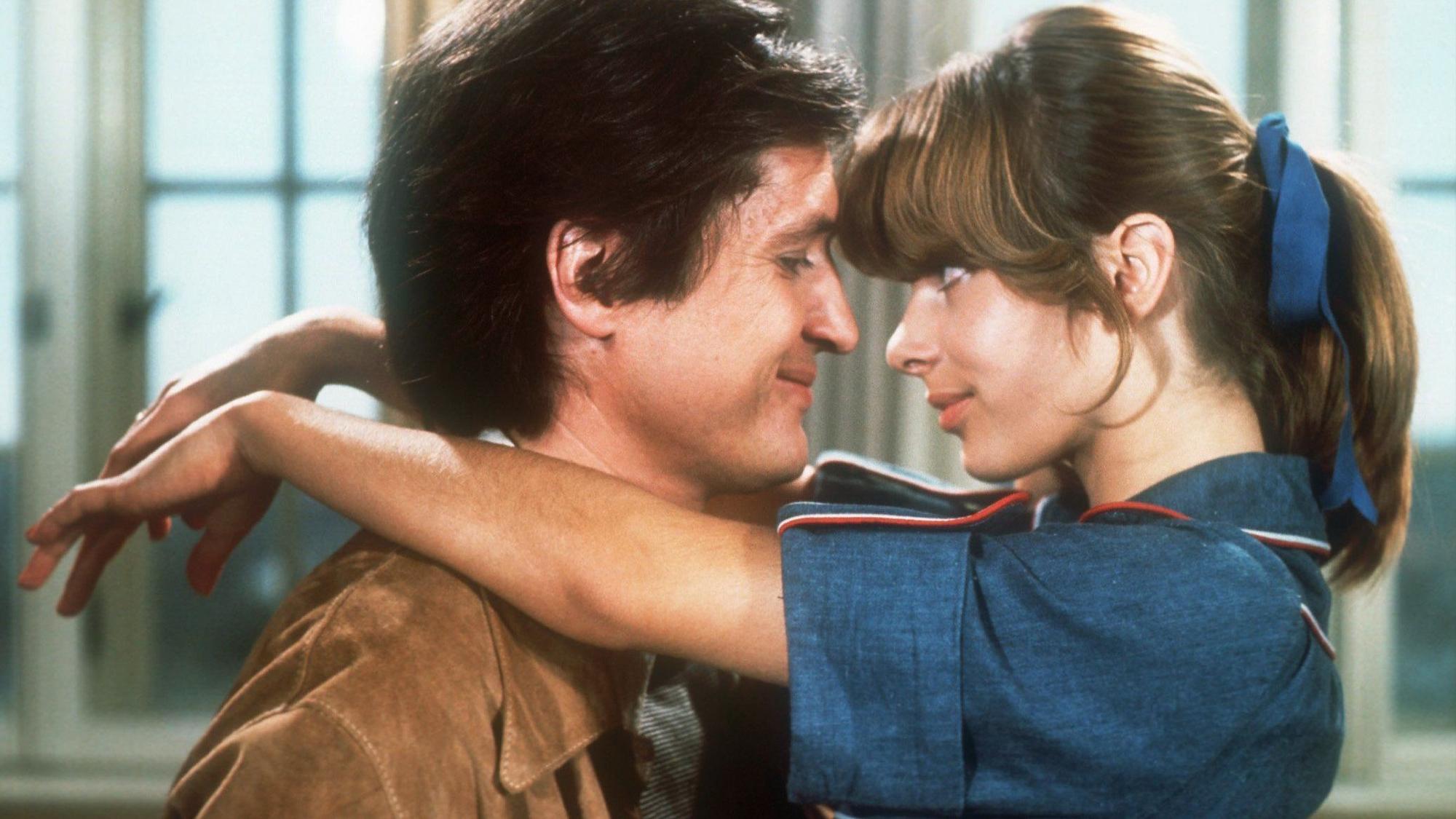 Die Filmszene aus dem legendären „Tatort“-Krimi „Reifezeugnis“ zeigt Nastassja Kinski als Schülerin Sina und Christian Quadflieg als ihren Lehrer Helmut Fichte.