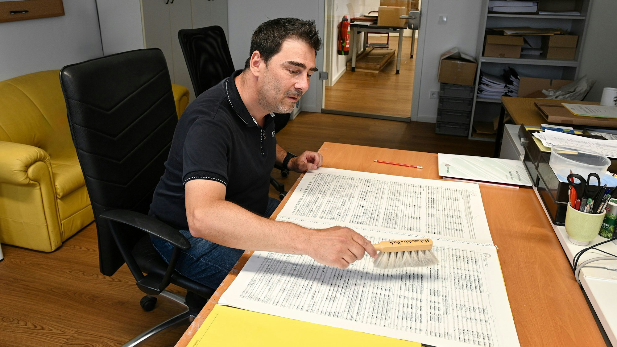 Alexander Dworeck ist der Notenbibliothekar des Gürzenich-Orchesters.