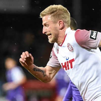 Dominik Ernst (Fortuna Köln, 2), Porträt, Portrait, Fussball, 3. Liga, Fortuna Köln - VfL Osnabrück, DFB REGULATIONS PROHIBIT ANY USE OF PHOTOGRAPHS AS IMAGE SEQUENCES AND/OR QUASI-VIDEO. *** Dominik Ernst Fortuna Cologne 2 Portrait Portrait Football 3 League Fortuna Cologne VfL Osnabrück DFB REGULATIONS PROHIBIT ANY USE OF PHOTOGRAPHS AS IMAGE SEQUENCES AND OR QUASI VIDEO xmhx