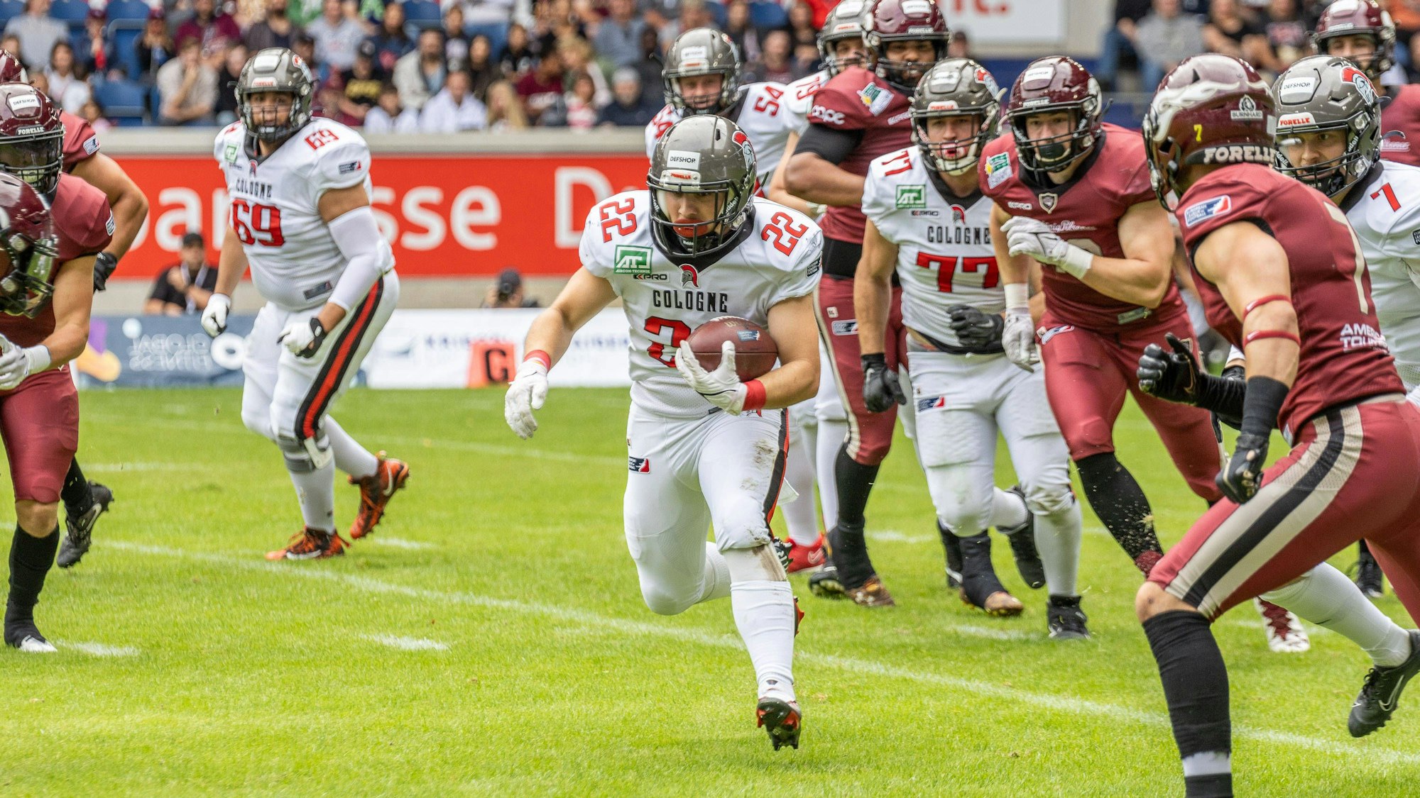 European League of Football, Rhein Fire - Cologne Centurions, Duisburg, 23.7.2023 Andre Frisch Cologne Centurions 22, Rhein Fire - Cologne Centurions am 23.7.2023 in der Schauinsland-Reisen-Arena, Duisburg *** European League of Football, Rhein Fire Cologne Centurions, Duisburg, 23 7 2023 Andre Frisch Cologne Centurions 22 , Rhein Fire Cologne Centurions on 23 7 2023 at Schauinsland Reisen Arena, Duisburg. Copyright: xBEAUTIFULxSPORTS/MarcxJungex