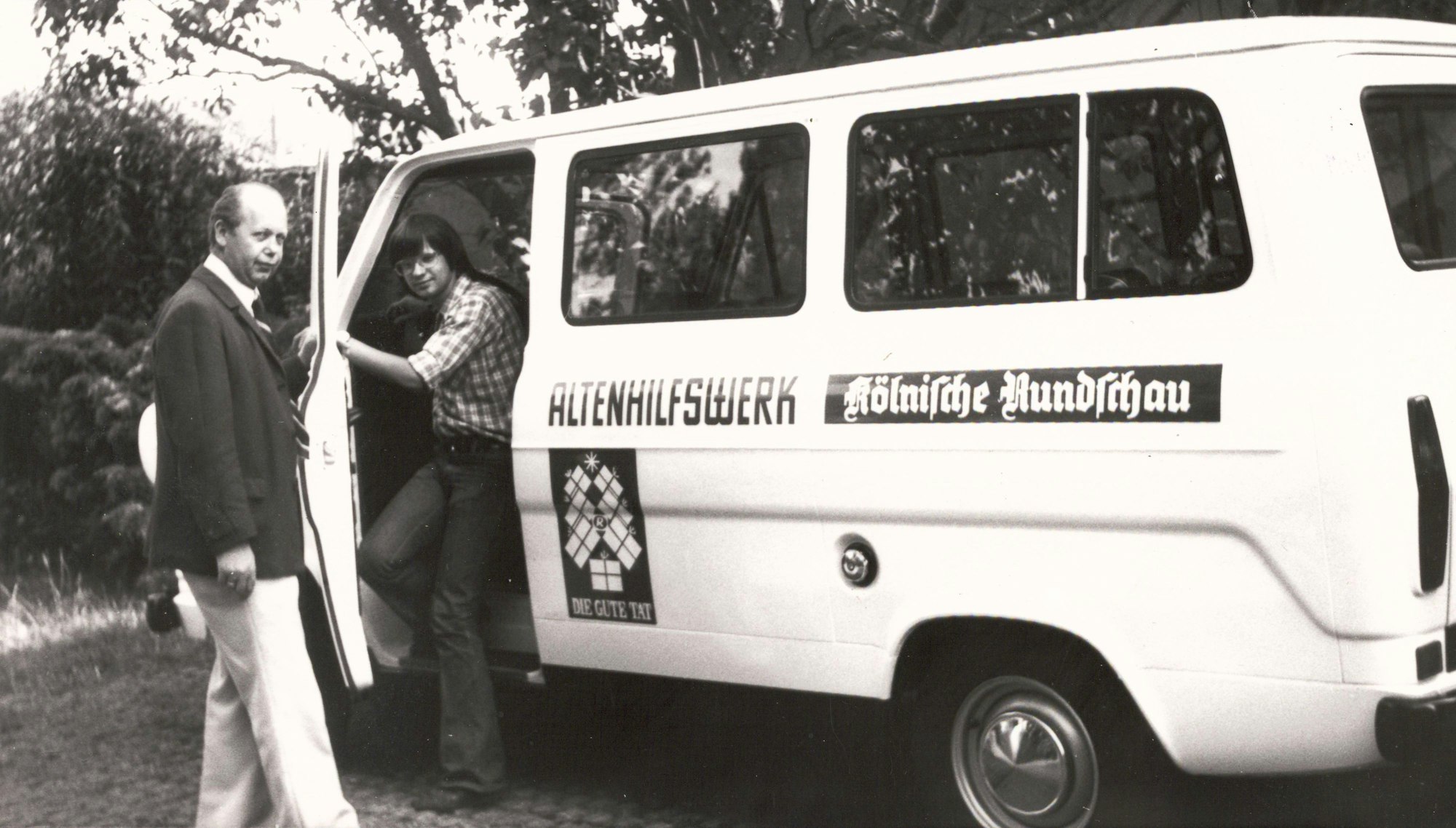 Ein Fahrzeug der Rundschau-Altenhilfe