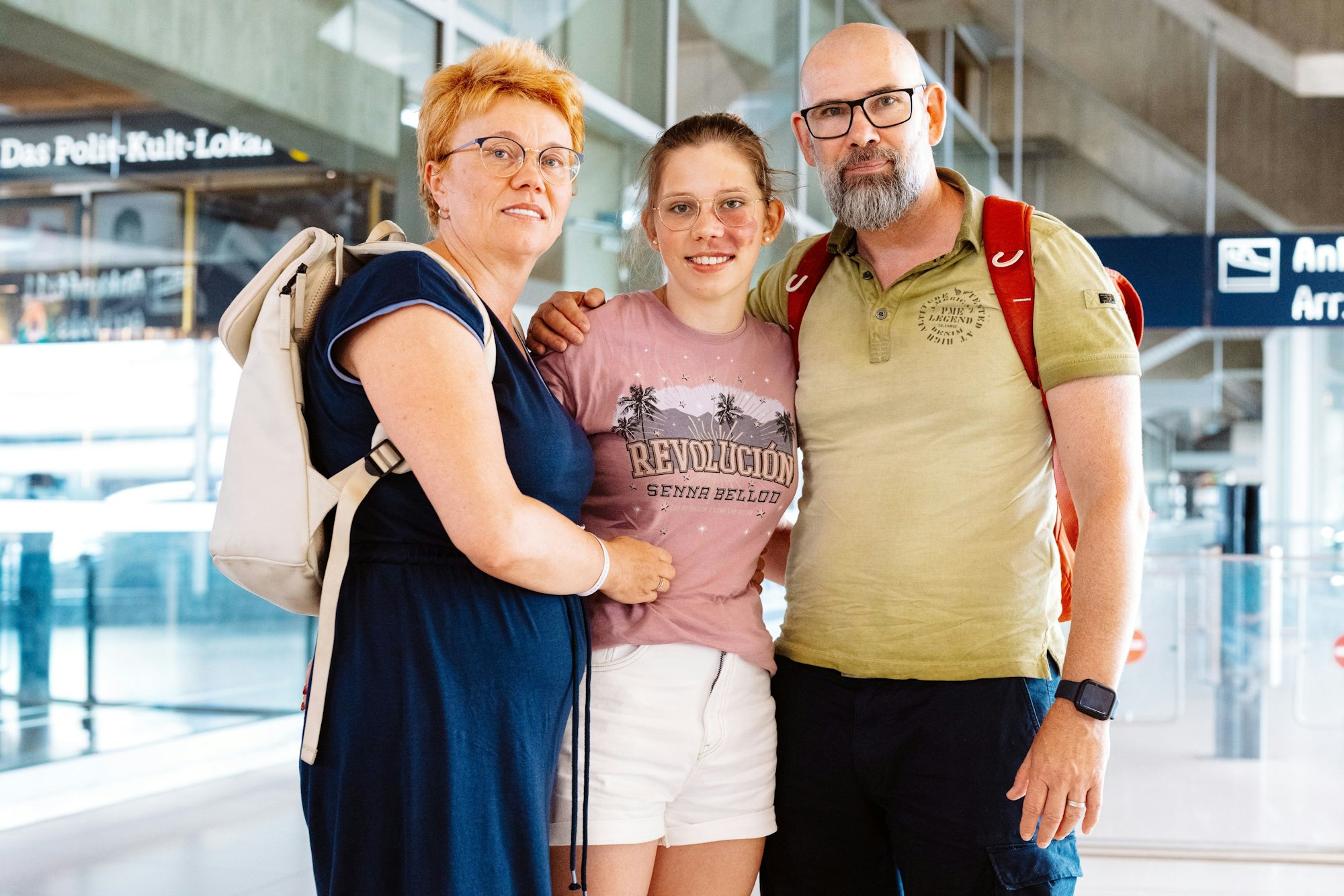 Familie Wegner am Flughafen Köln/Bonn.
