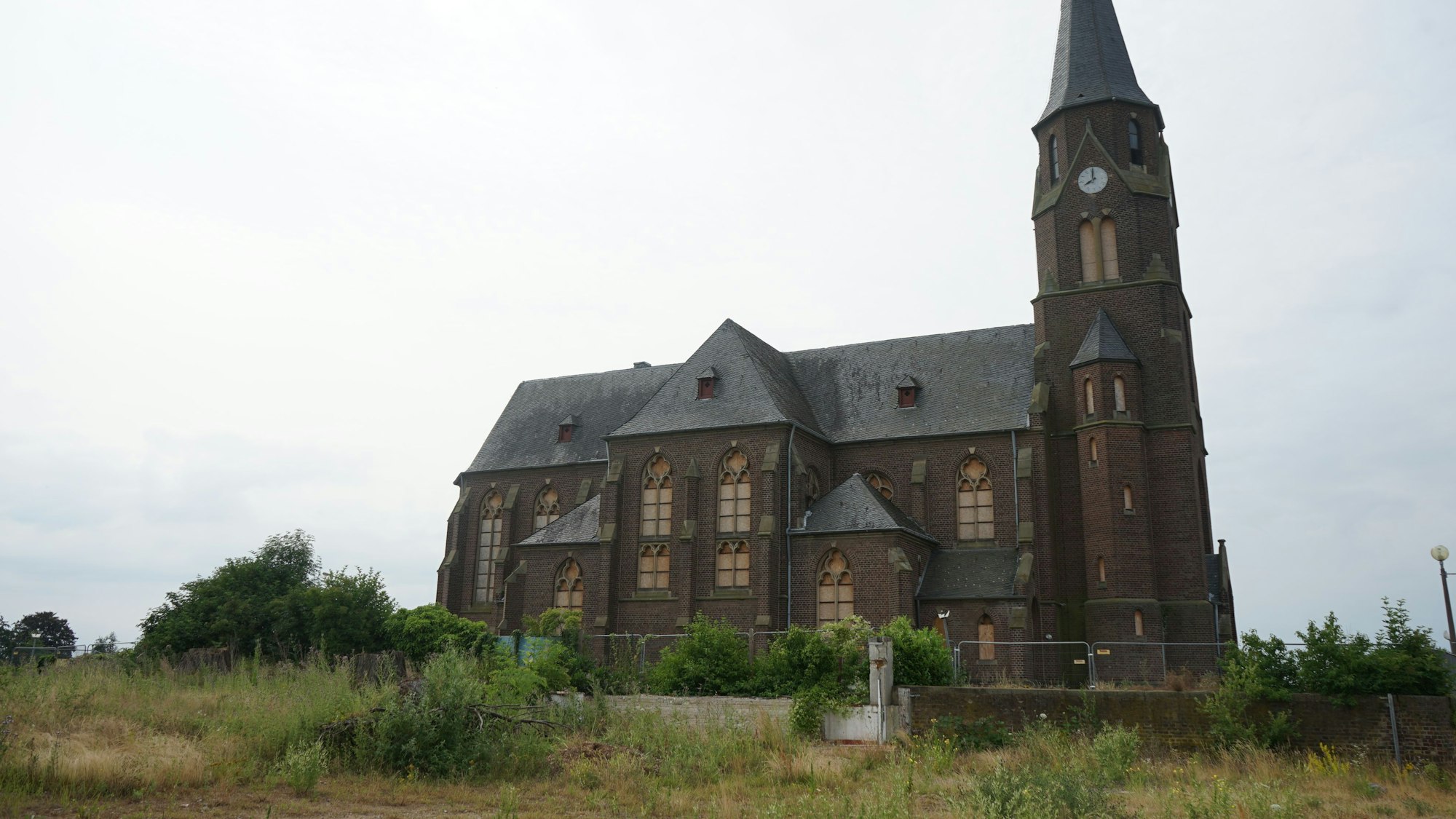 Die alte Kirche in Manheim.