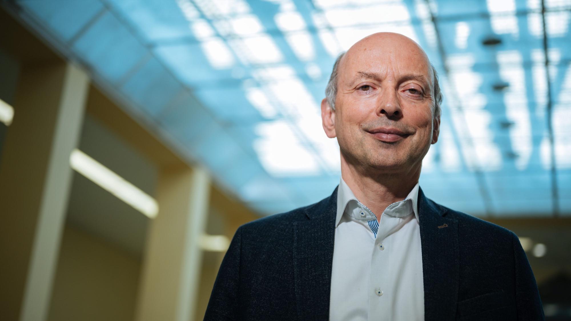 Johannes Nießen im Gesundheitsamt