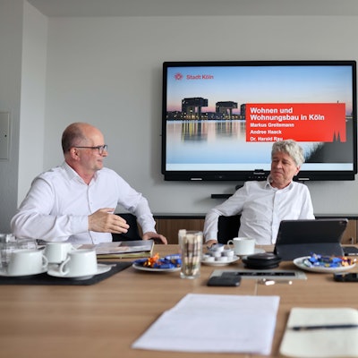 Die Dezernenten Markus Greitemann, Harald Rau, Andree Haack im Gespräch.