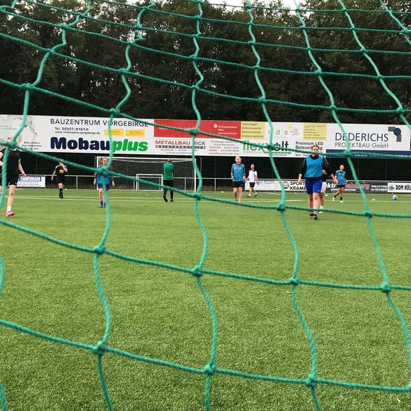 25.07.2023 Bornheim-Merten: Serie Fußballfrauen. Training beim Frauenteam des SSV Merten.