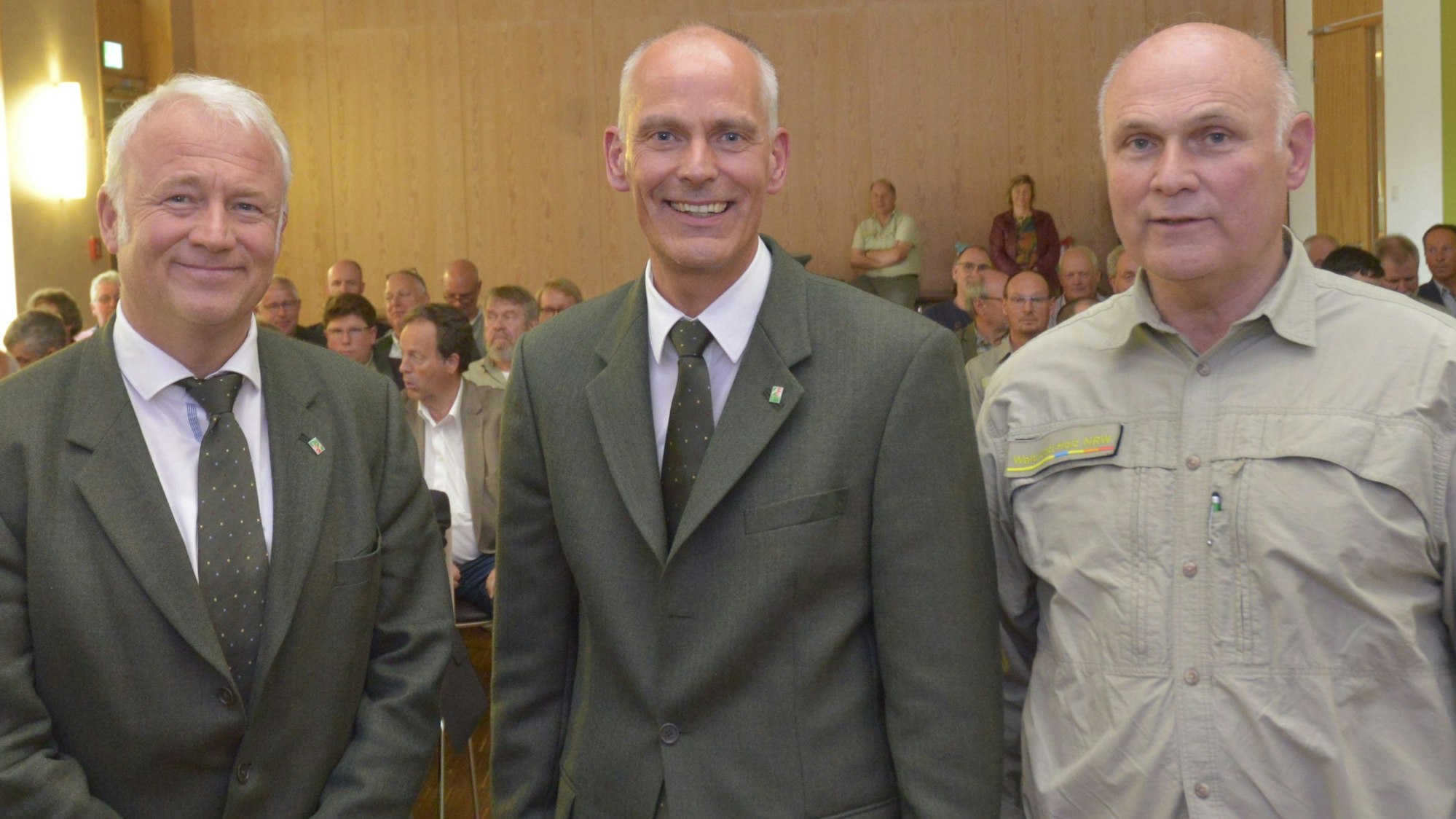 Bei der Amtseinführung (v.l.): Thomas Kämmerling, Jlrn Hevendehl und Franz Püttman.