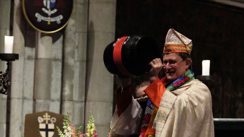 Beim Domgottesdienst 2018 segnete Kardinal Rainer Maria Woelki ein Kölschfass.