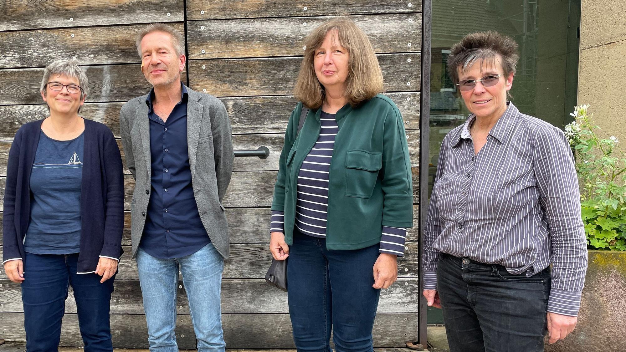 Aktiv für geflüchtete Menschen: Annette De Fallois, Claus-Ulrich Prölß, Susanne Rabe-Rahman, Marianne Arndt.