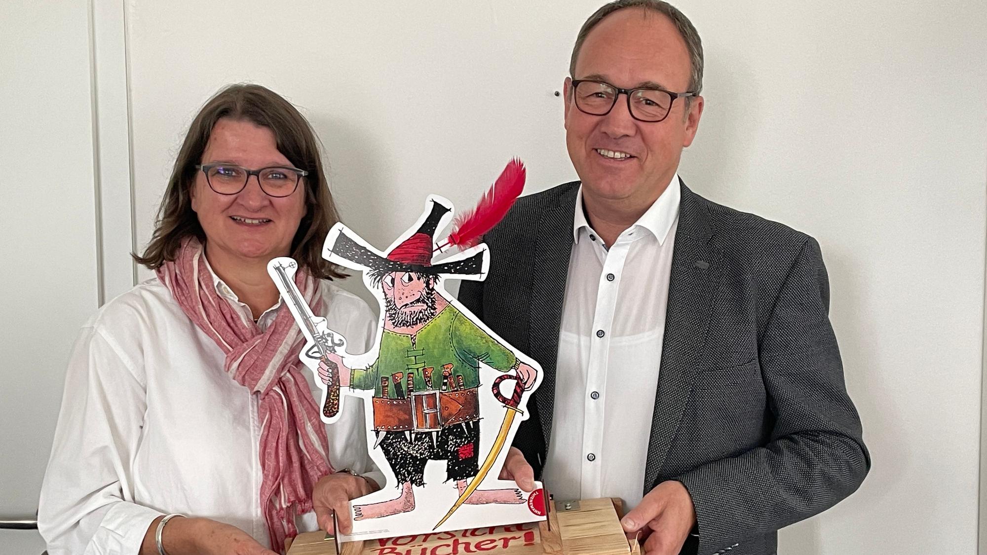 Leiter Rainer Tüschenbörner und pädagogische Mitarbeiterin Angelika Fürst