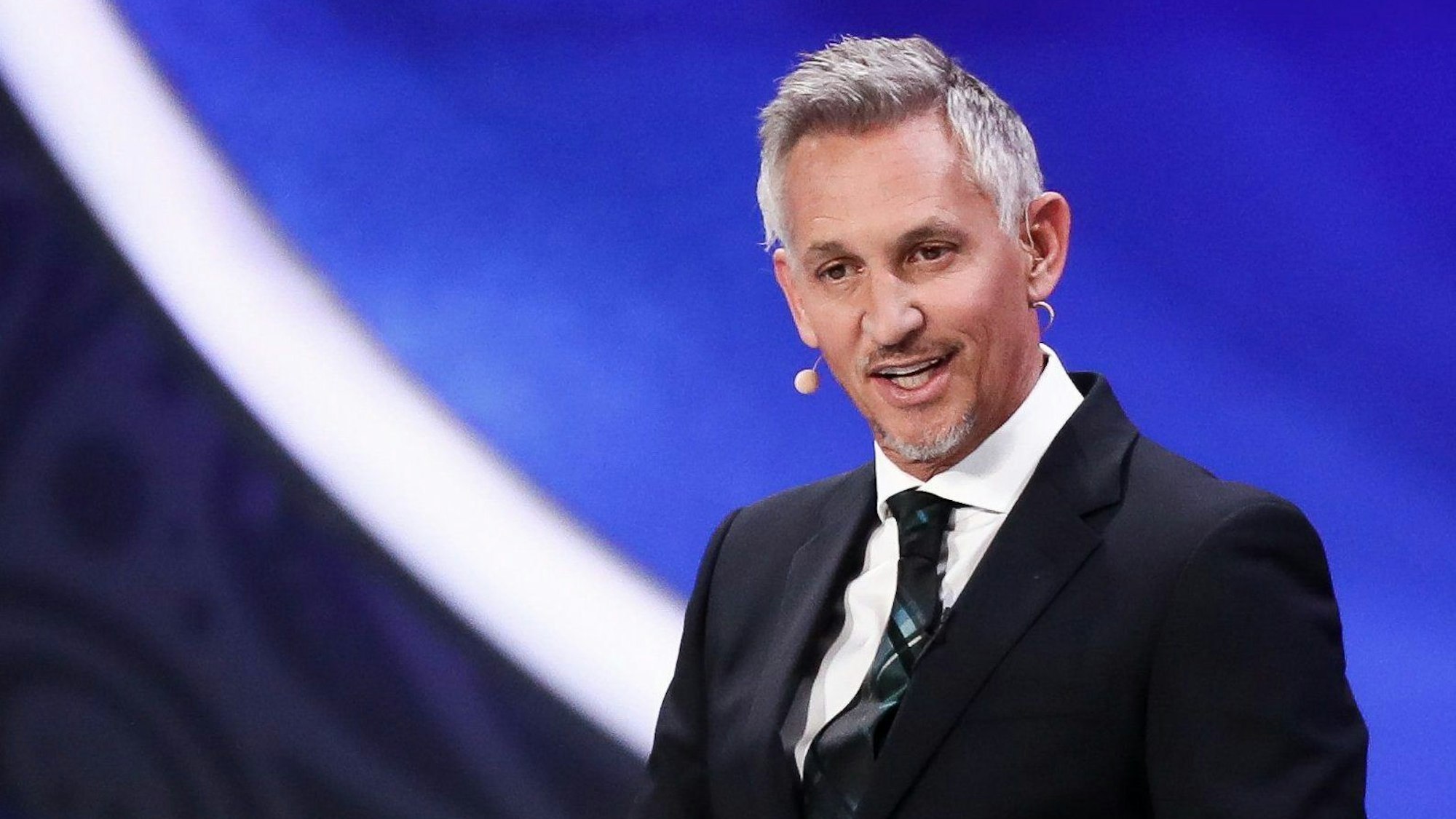 Gary Lineker glaubt, dass die Chancen des FC Bayern München bei einem Transfer von Wunschstürmer Harry Kane erheblich steigen.