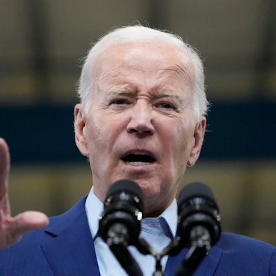 09.08.2023, USA, Belen: Joe Biden, Präsident der USA, spricht bei Arcosa Wind Towers.