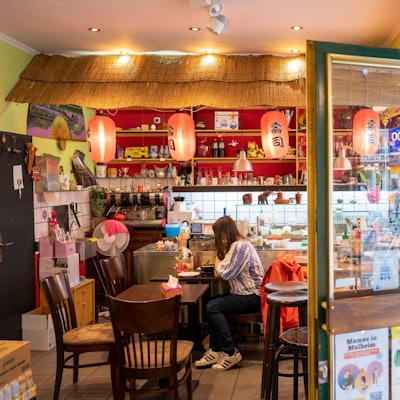 Blick in den Obst- und Gemüsehandel Banlao in Köln-Mühlheim