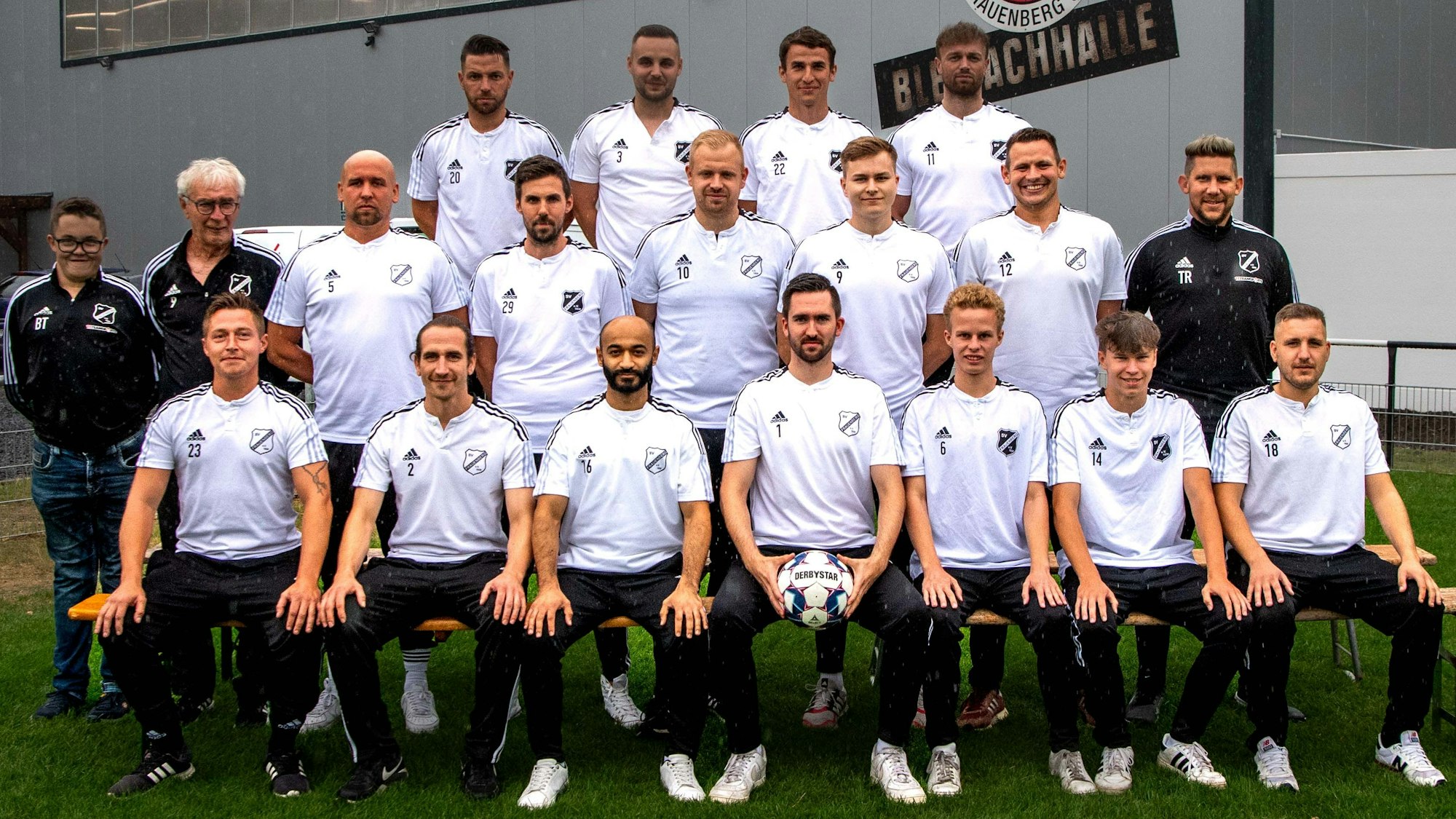 Das Mannschaftsfoto des SV Frauenberg.