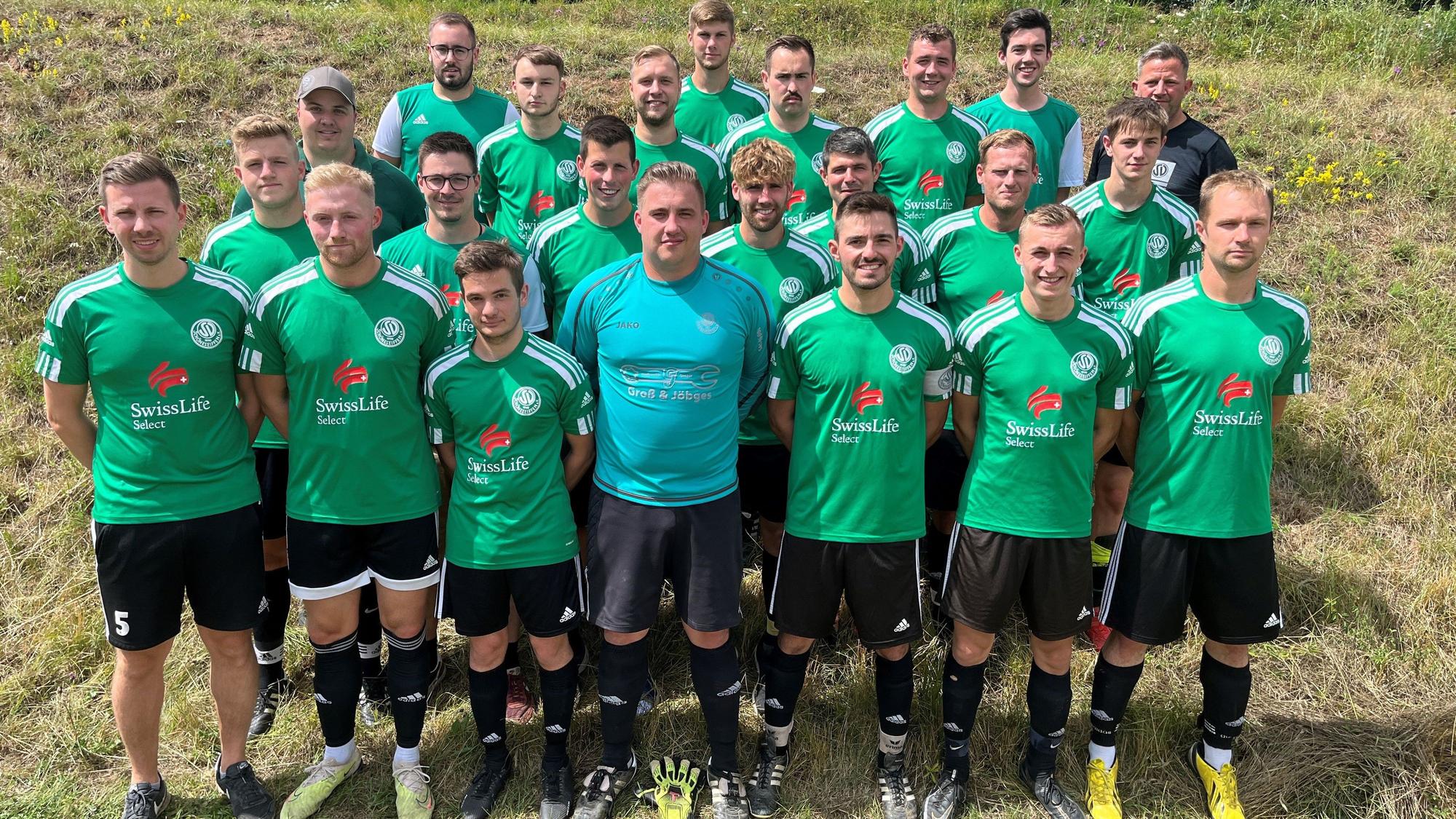 Das Bild zeigt den SV Schöneseiffen, der in die Kreisliga A aufgestiegen ist.