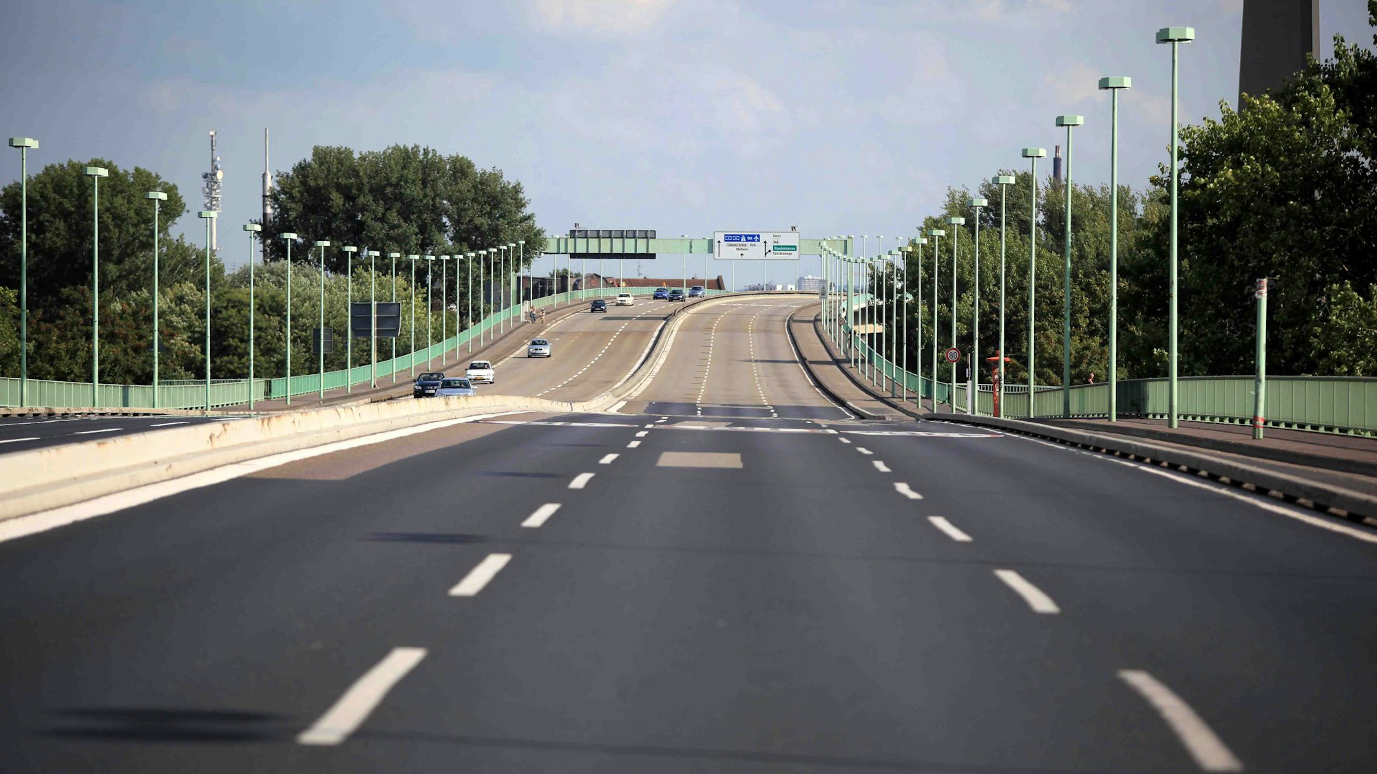 Die Zoobrücke in Köln.