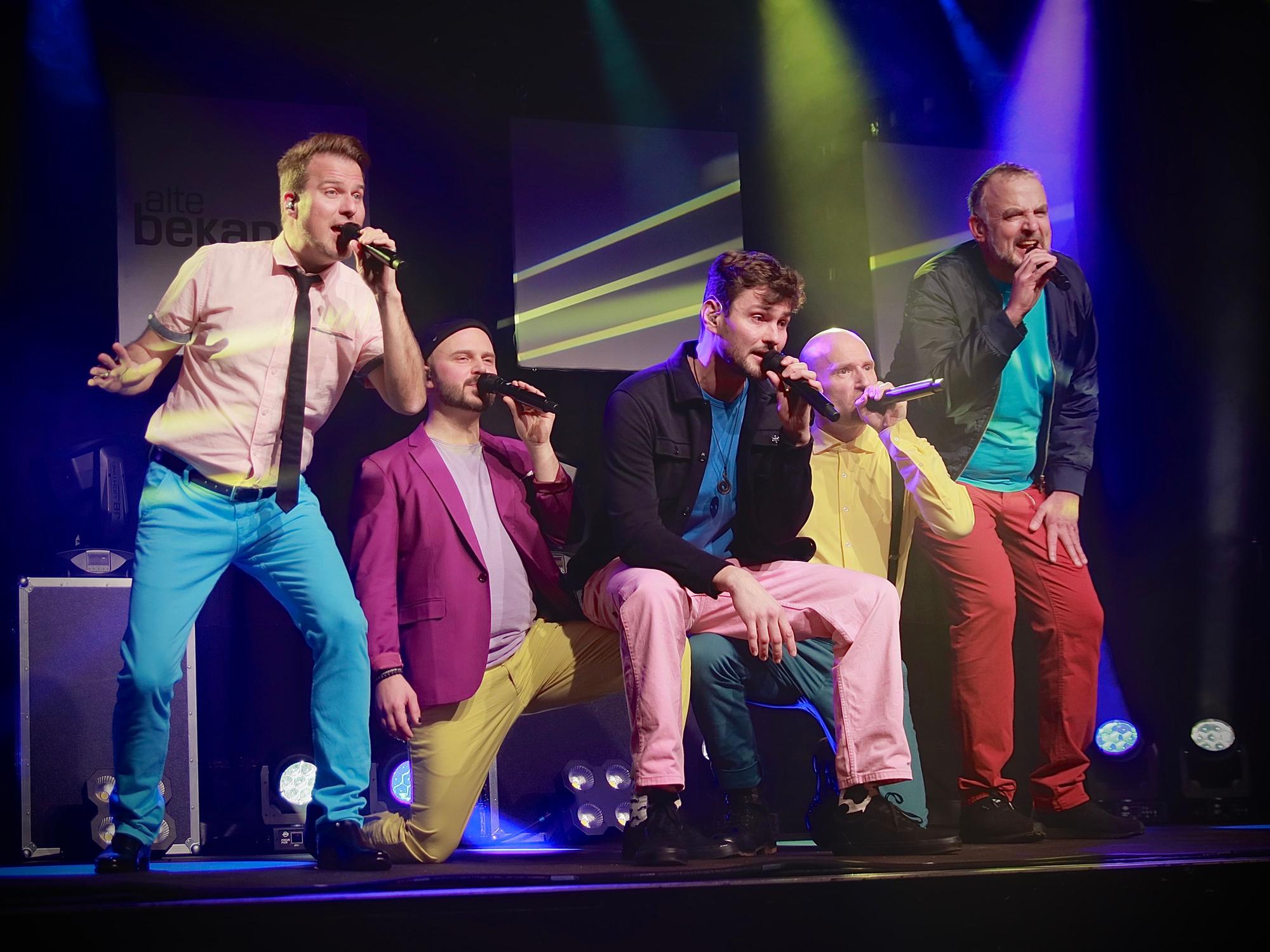 Die A capella Band Alte Bekannte mit Kölner Sänger Daniel „Dän“ Dickopf.