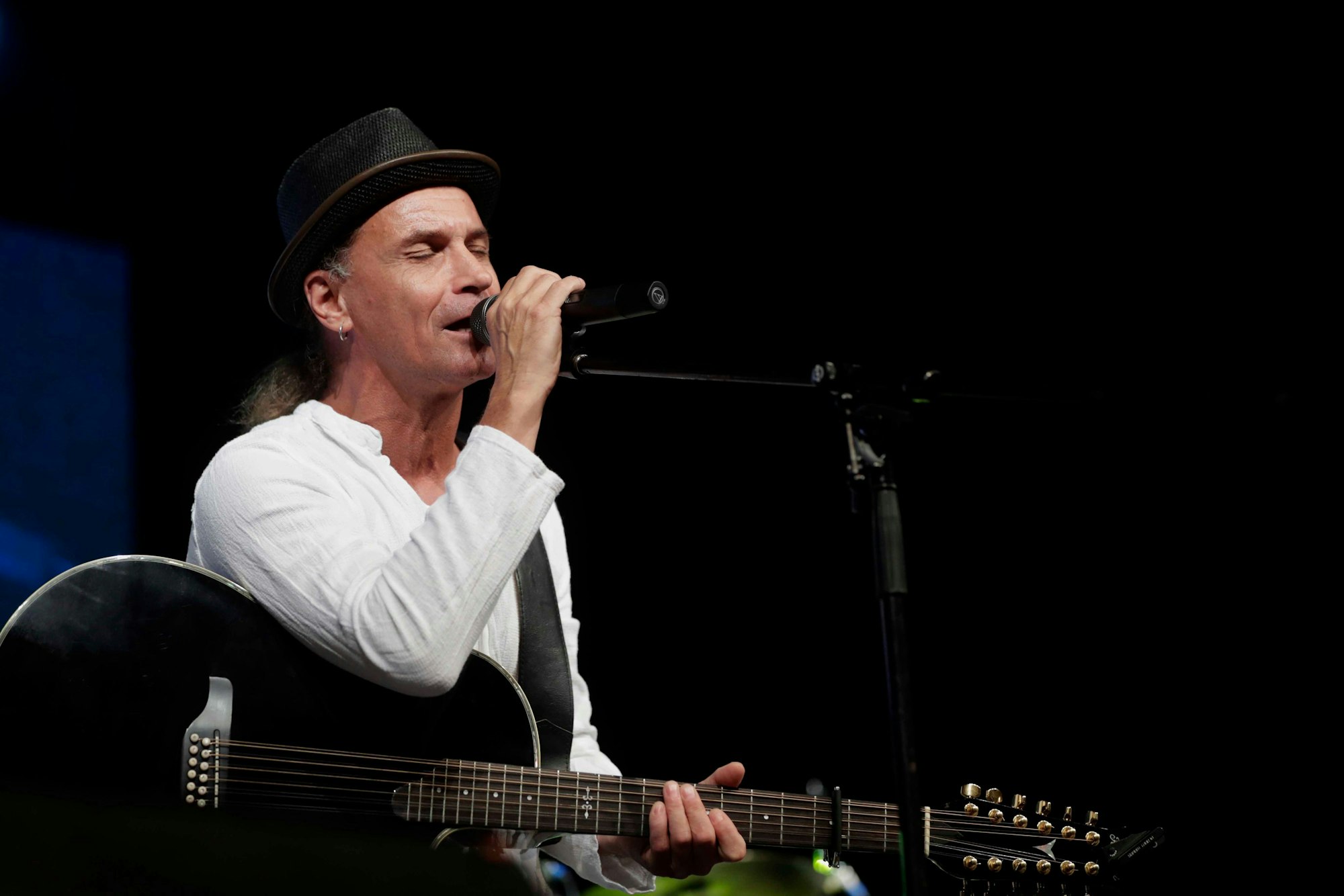 Sänger mit Gefühl: Peter Brings regt sich über die dramatisch gestiegen Ticketpreise auf.