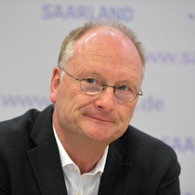 Sven Plöger, ARD-Wettermoderator und Diplom-Meteorologe, stellt unter anderem in der Tagesschau, in den Tagesthemen sowie in der Aktuellen Stunde des WDR regelmäßig das Wetter vor. (Archivbild)