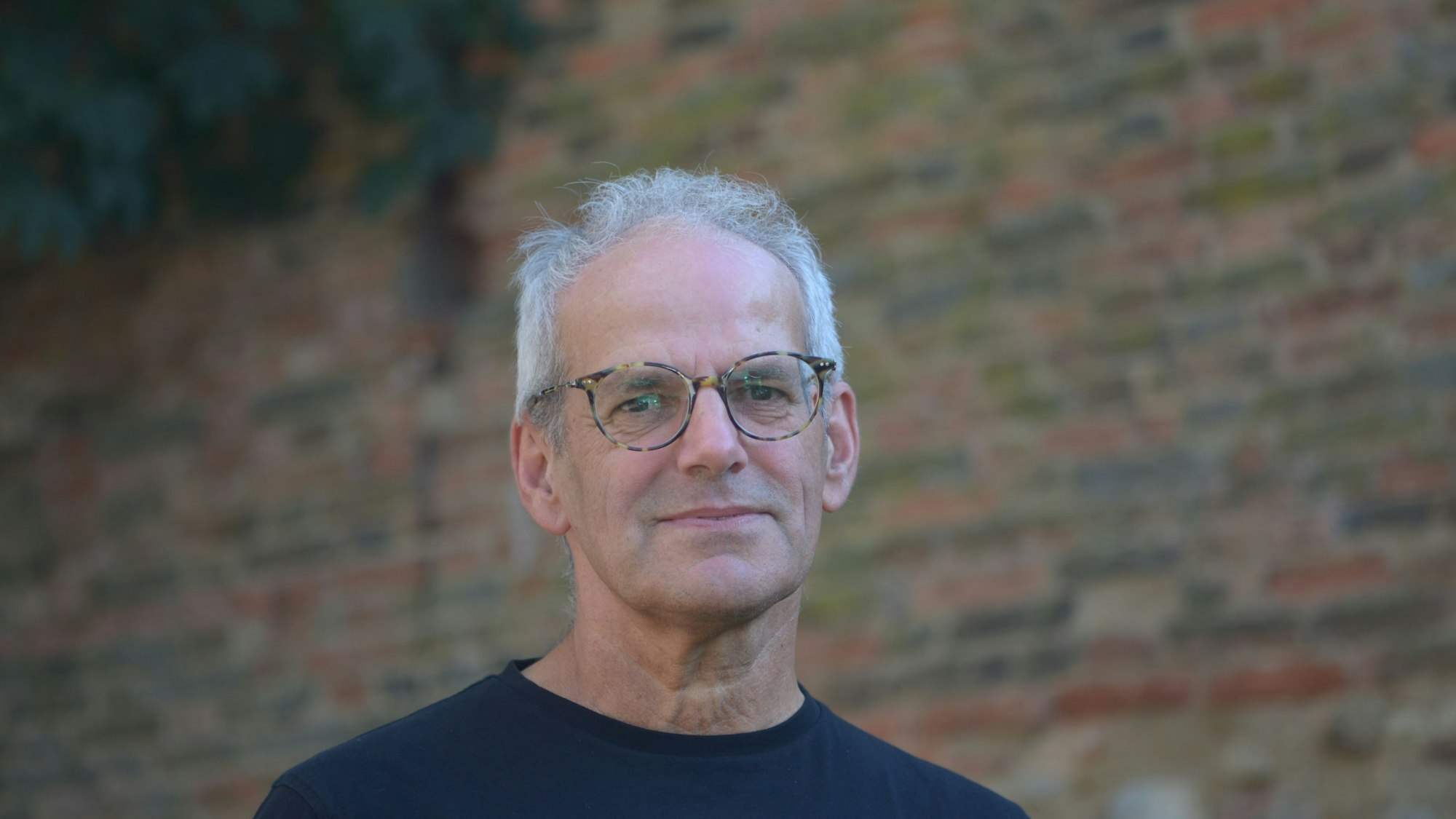 Herbert Pelzer im Porträt.