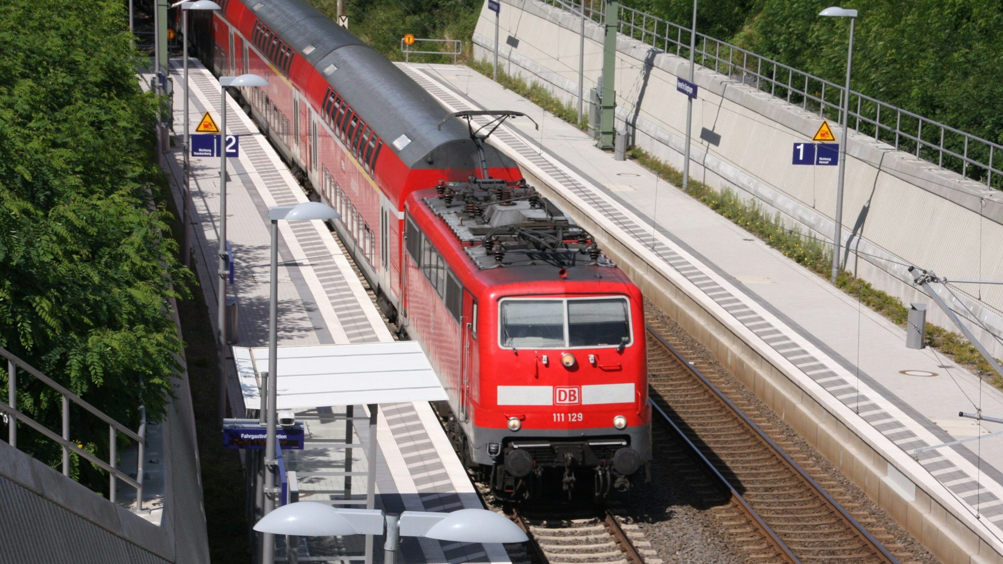 S-Bahnhaltepunkt Im Siegbogen