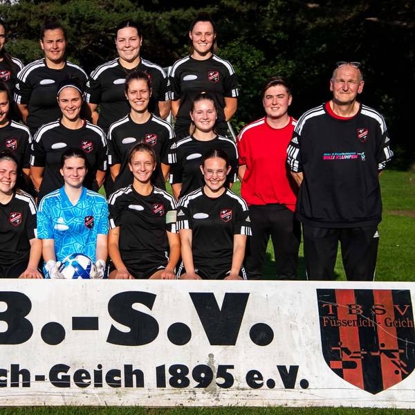 Das Bild zeigt die Mannschaft des TB-SV Füssenich-Geich.