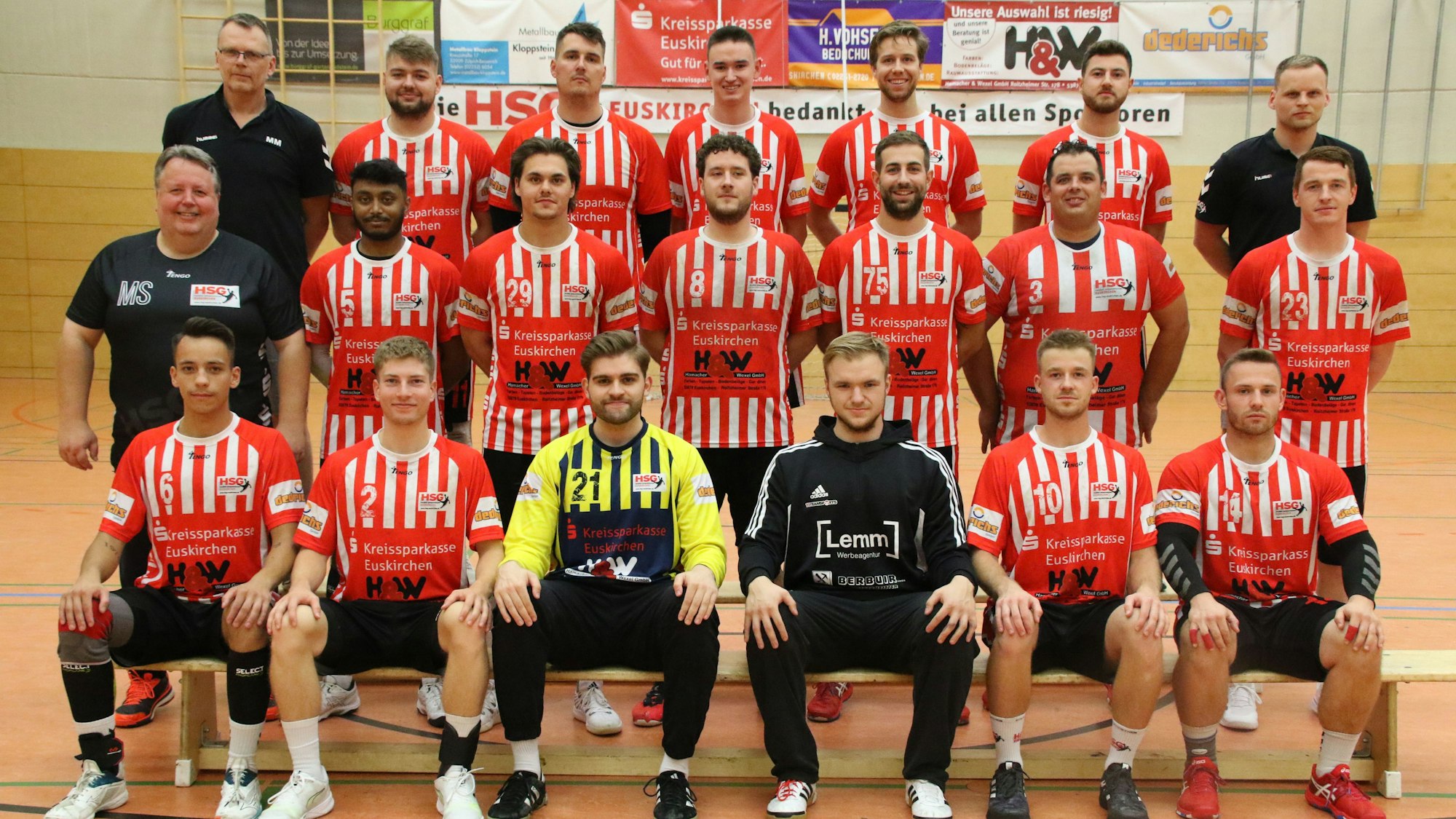 Das Bild zeigt die Landesliga-Handballer der HSG Euskirchen.