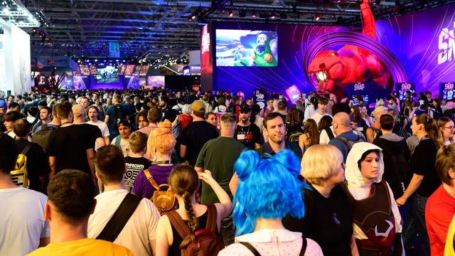 Eine Menschenmenge auf der Gamescom
