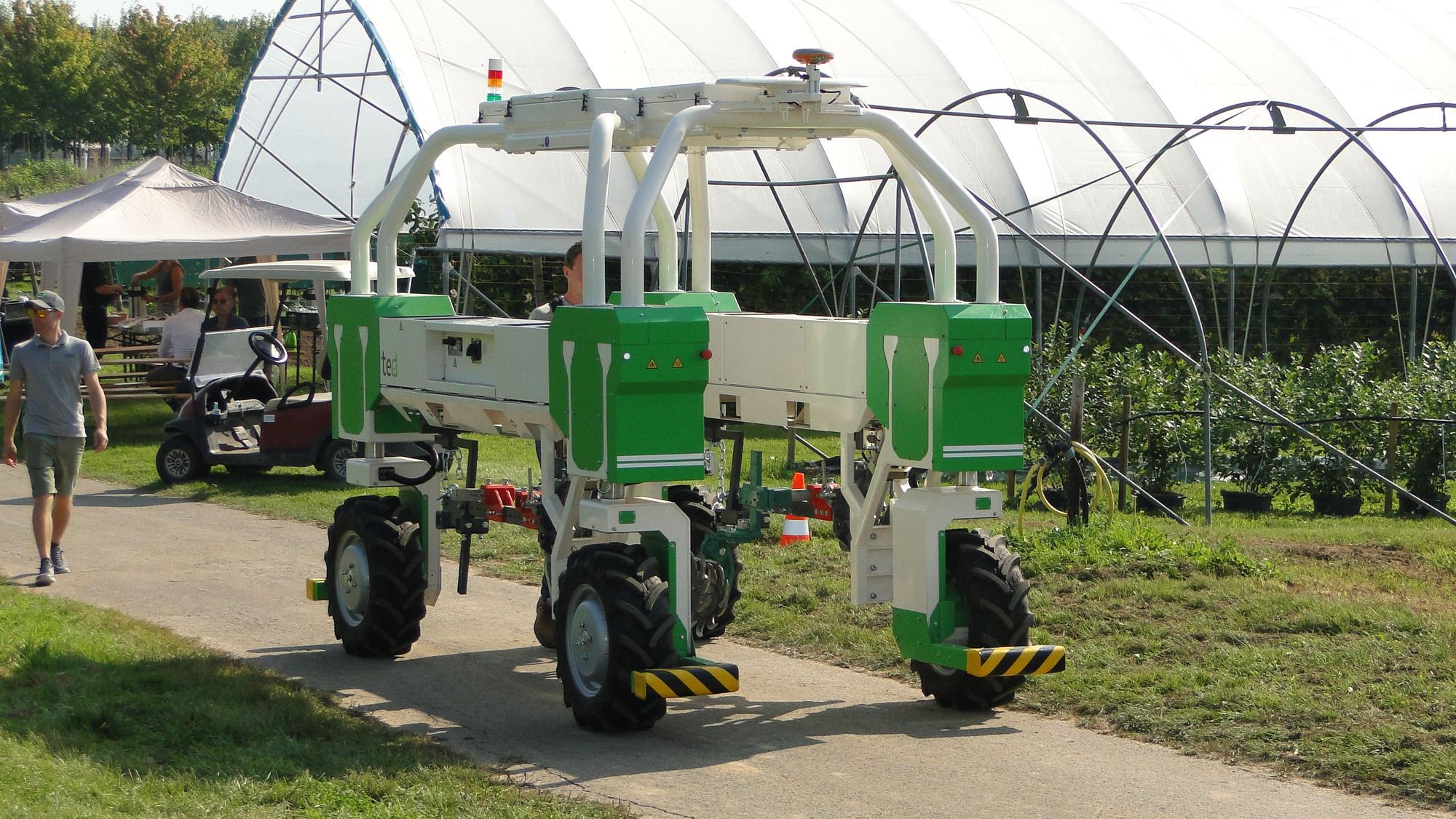 Ein Feldroboter