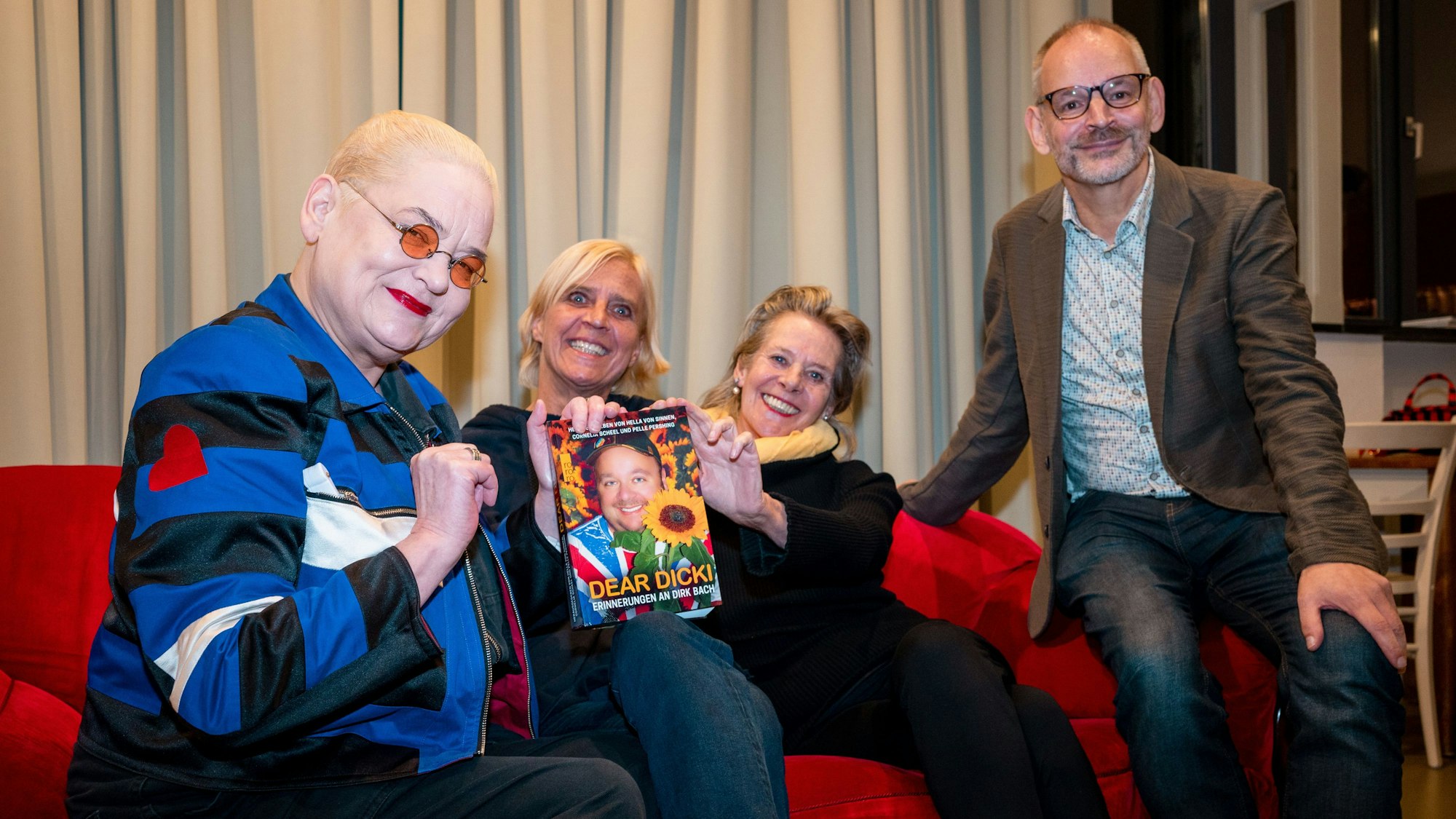 Hella von Sinnen, Dada Stievermann, Cornelia Scheel und Jürgen Künz zu Gast im Filmhaus (v.l.)
