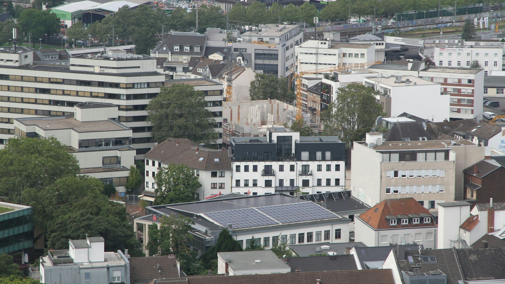 Bllick auf Siegburg mit dem Amtsgericht