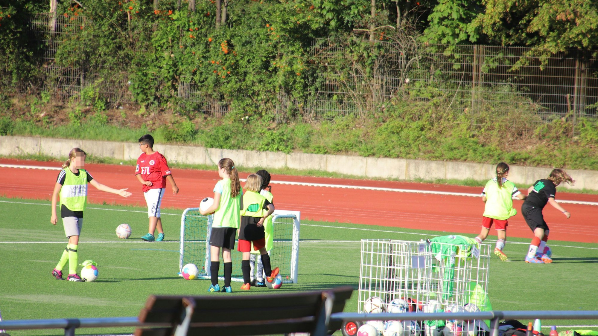 Das Mädchentraining bei den Sportfreunden Troisdorf wird auf neue Füße gestellt.
