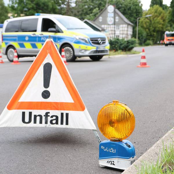 Symbolbild eines Verkehrsunfalls