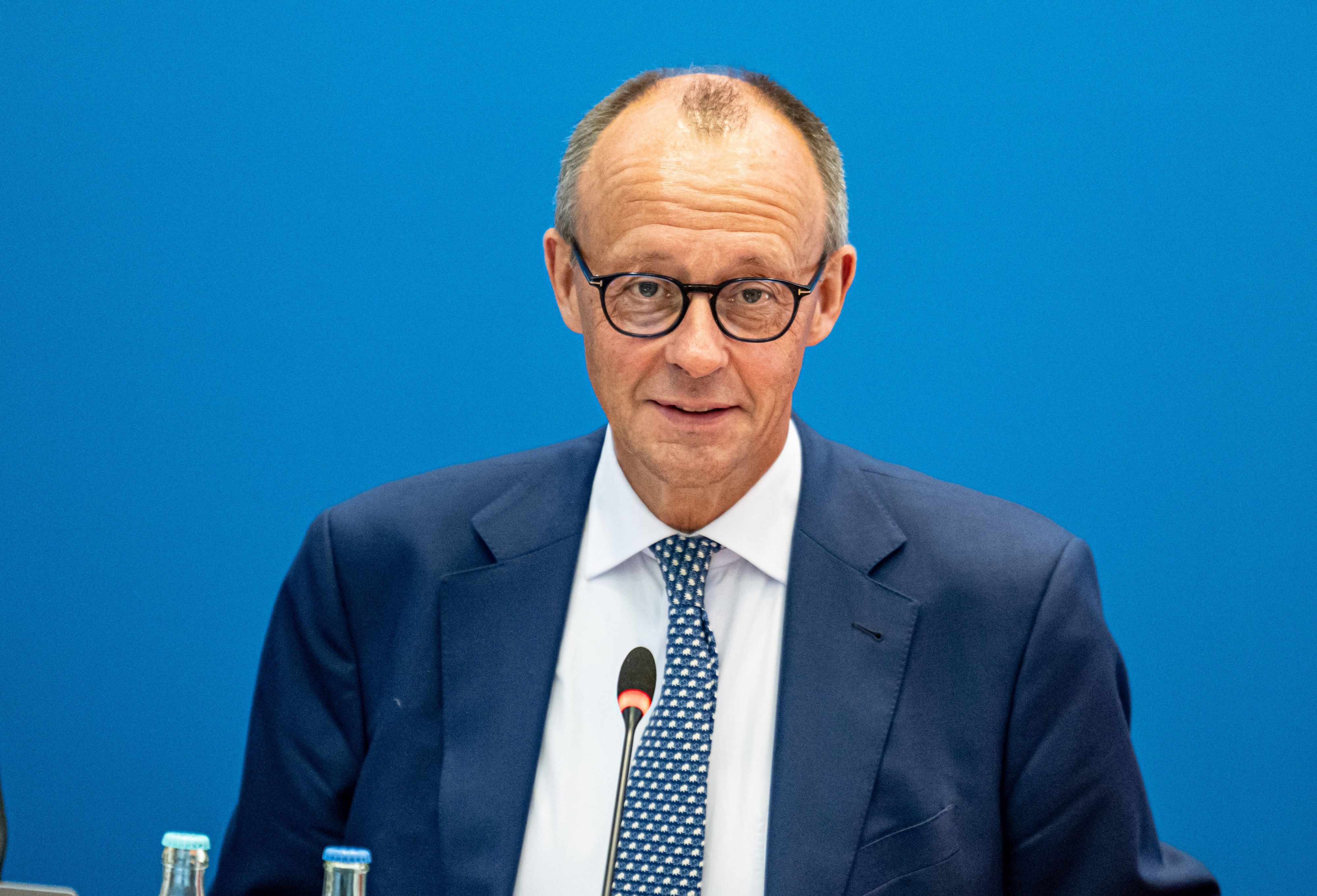 Friedrich Merz (CDU), Parteichef, eröffnet die Gremiumssitzung der CDU im Konrad Adenauer Haus.