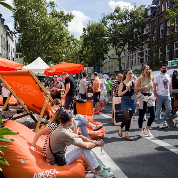 Zahlreiche Besucher auf dem Carrée-Fest.
