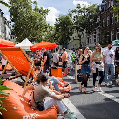 Zahlreiche Besucher auf dem Carrée-Fest.
