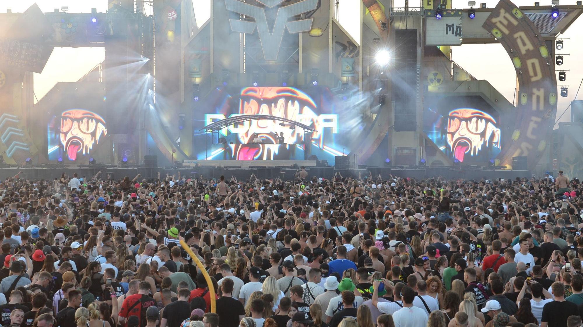 Das Bild zeigt einen Blick auf die Bühne des Festivals im vergangenen Jahr.
