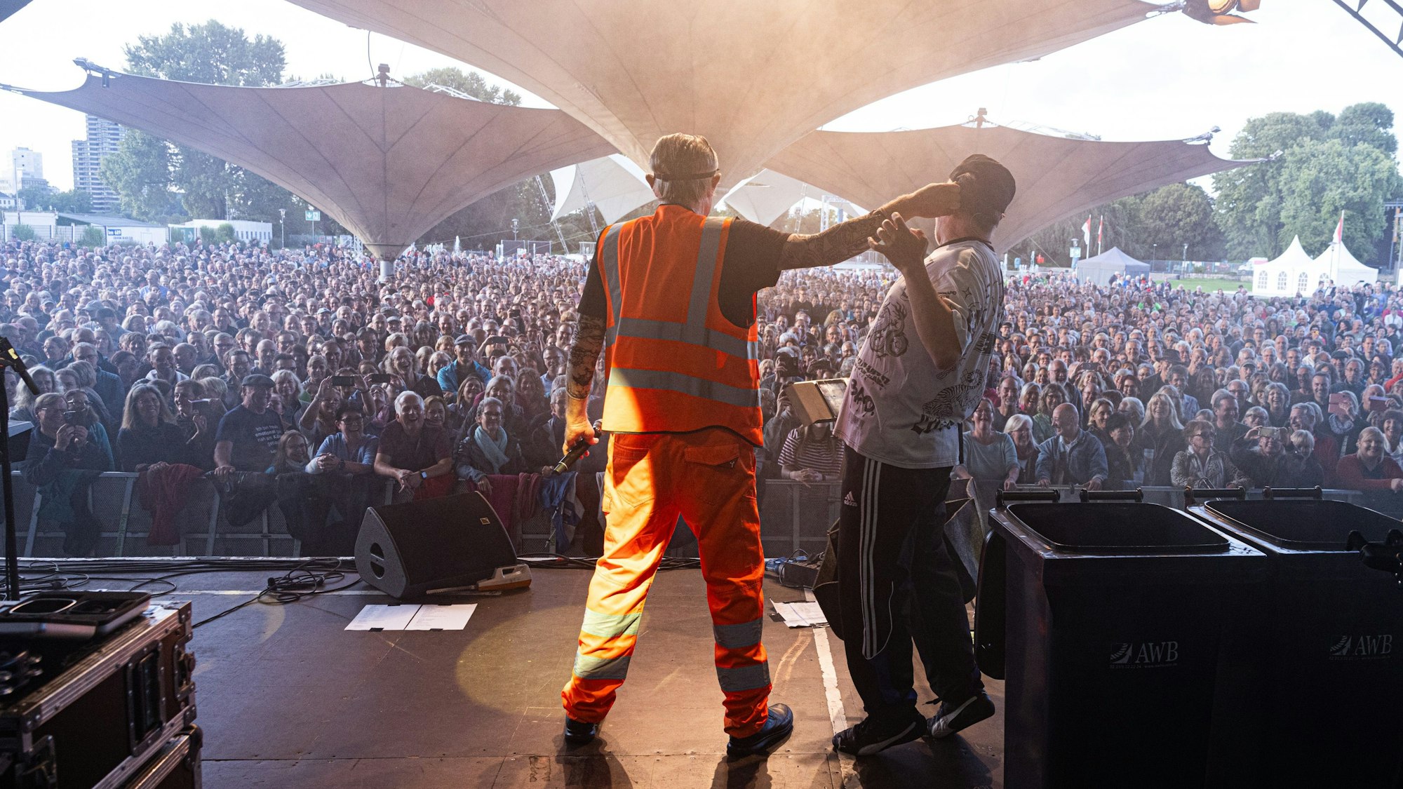Köbes Underground traten im Tanzbrunnen auf.