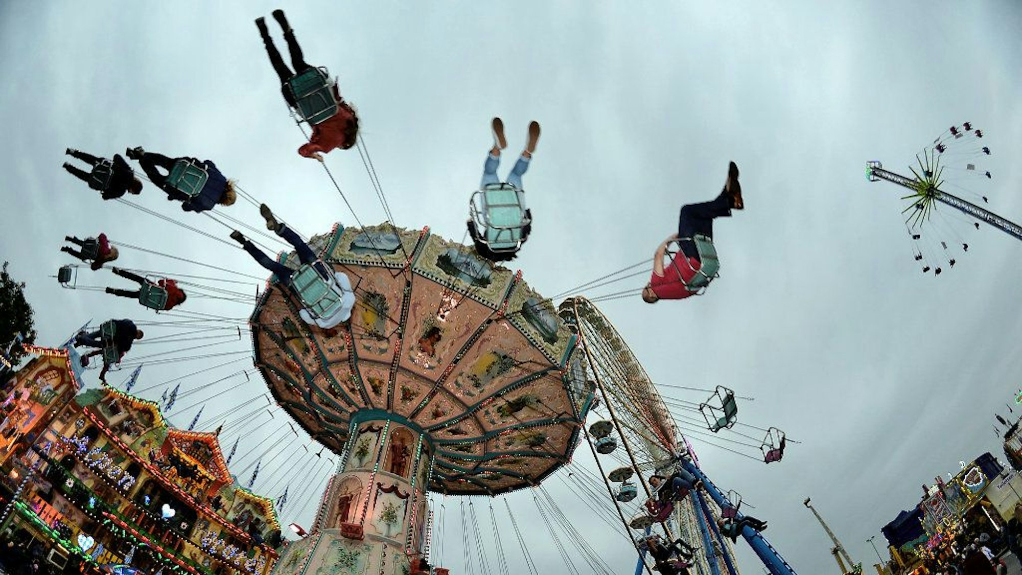 Ab Freitag geht es wieder rund auf dem 654. Pützchens Markt in Bonn-Beuel.