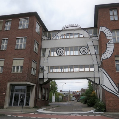 Der Eingang zum Osthof an der Dillenburger Straße in Kalk.